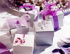 Italian Options has all your bomboniere and wedding favor & party favor needs that reflect today’s current trends in terms of design, diverse colour palettes and textures.